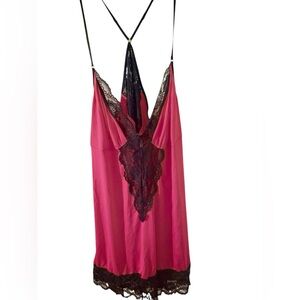 Sexy Pink & Black Lace Chemise. Like new size 1X!